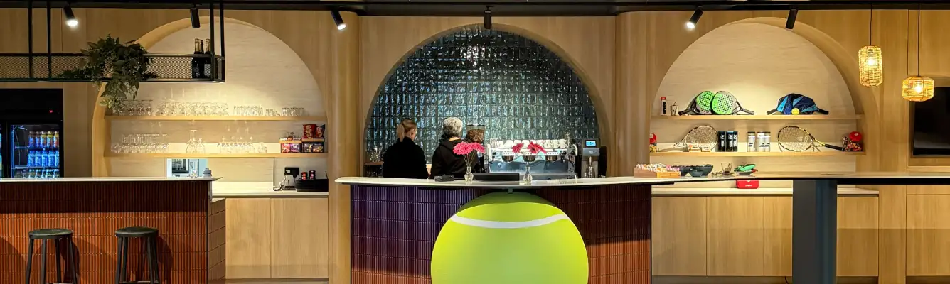 Opening vernieuwde horeca